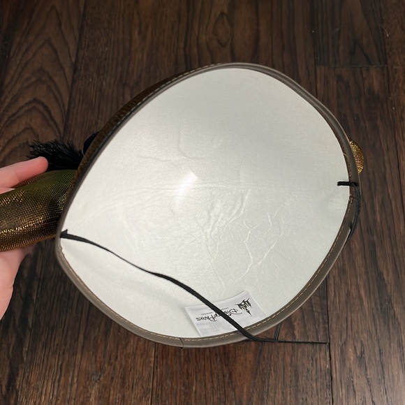 Minnie Mouse ear hat - Picture 4 of 4